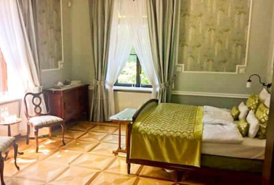 Pałac Rozalin-pokój hotelowy-SaleBiznesowe