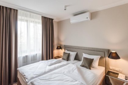 Pałac Rozalin-pokój hotelowy-SaleBiznesowe