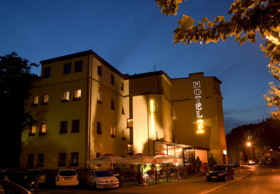 hotel *** - Hotel Batory 3***