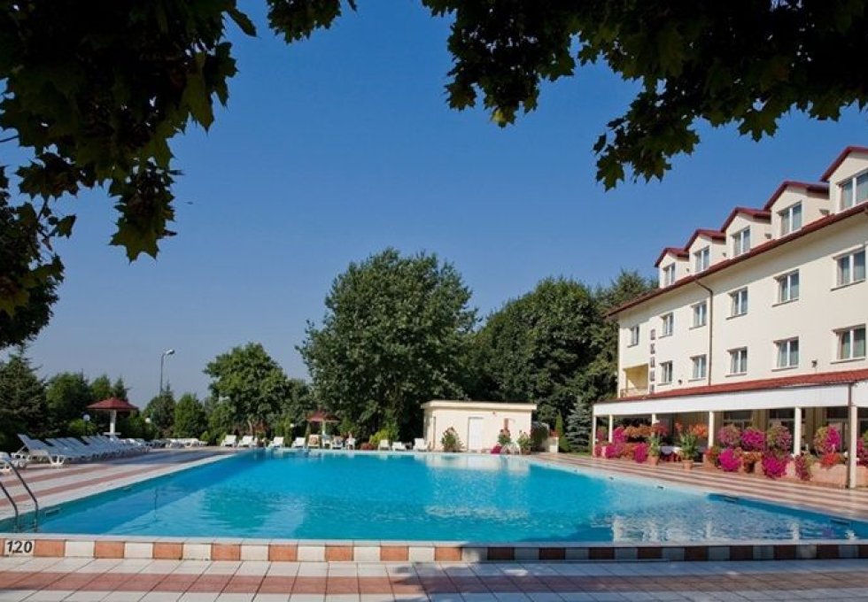 hotel *** - Hotel Ambasador Chojny Łódź