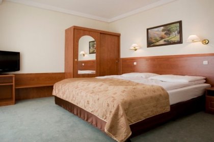 hotel *** - Hotel Ambasador Chojny Łódź - zdjęcie 5