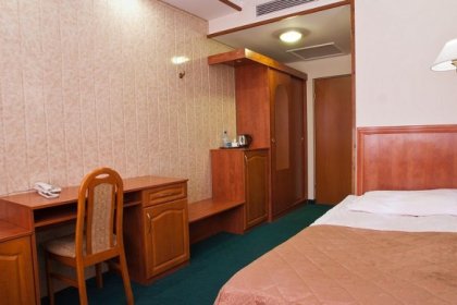 hotel *** - Hotel Ambasador Chojny Łódź - zdjęcie 4