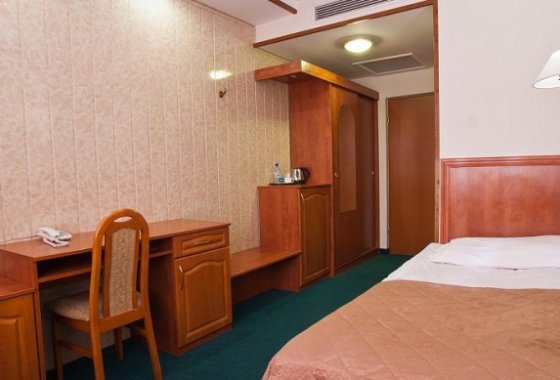 hotel *** - Hotel Ambasador Chojny Łódź - Pokoje - zdjęcie 4