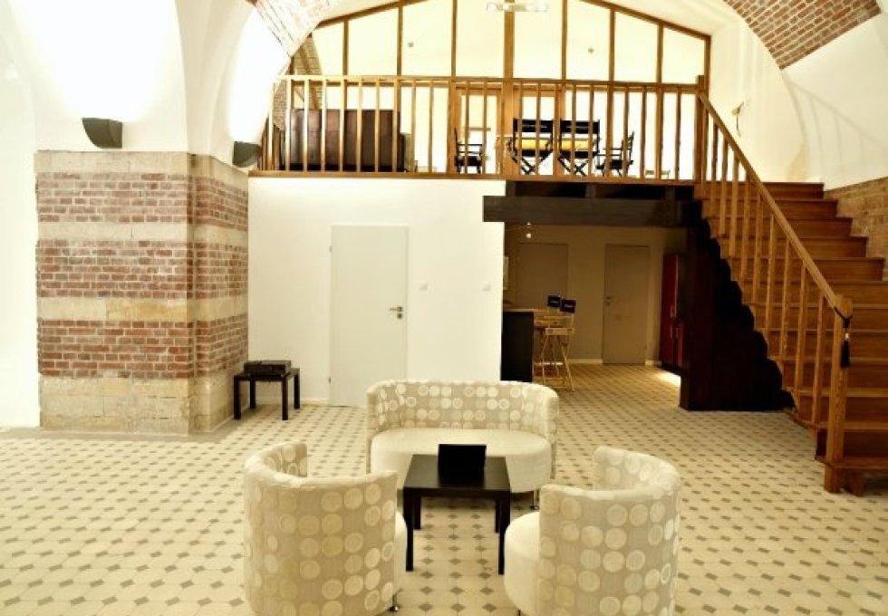 inny - Studio Bank