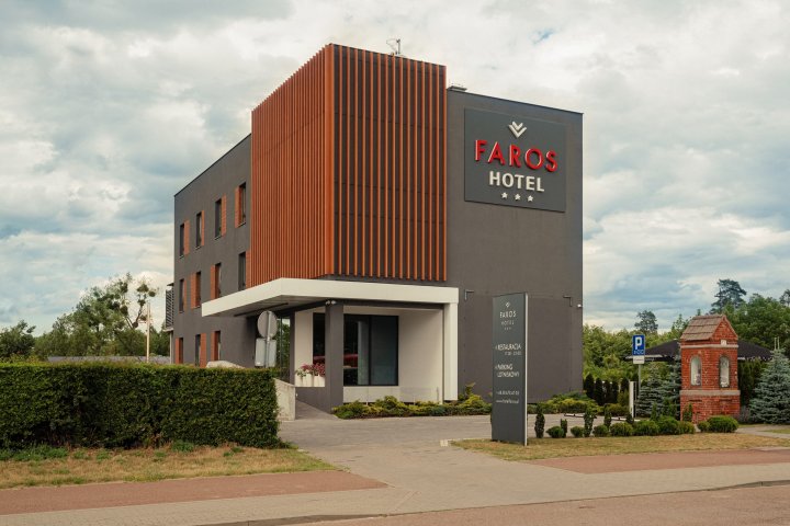 Hotel Faros