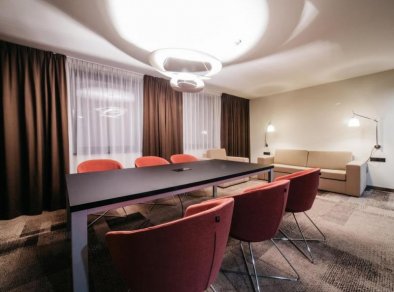 Q Hotel Plus Katowice- apartament biznesowy- SaleBiznesowe