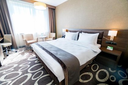 hotel **** - Holiday Inn Dąbrowa Górnicza - zdjęcie 8