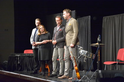 inny - Teatr Rozrywki "Lutnia" - zdjęcie 7
