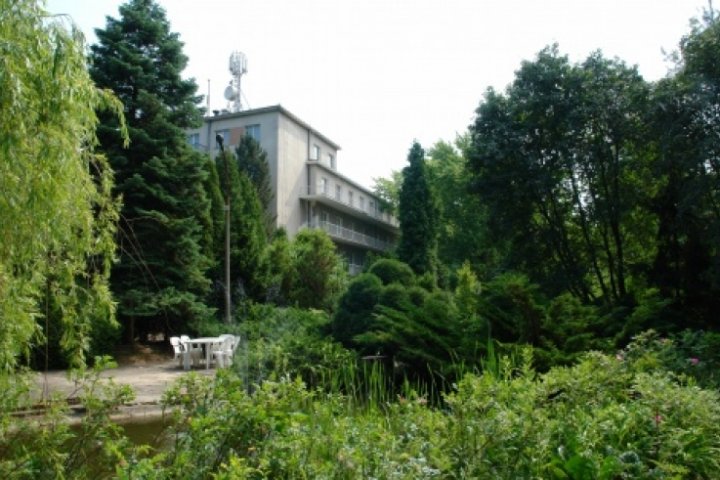 Centrum Szkoleniowo-Konferencyjne KZRS "SCh"