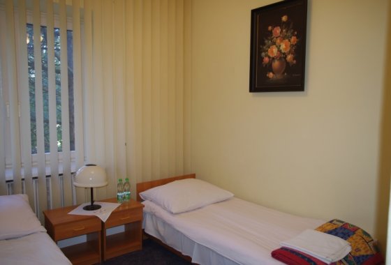 obiekt konferencyjny - Centrum Szkoleniowo-Konferencyjne KZRS "SCh" - Pokoje - zdjęcie 3