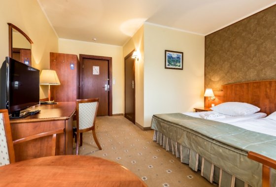 hotel *** - Hotel Krzyski - Pokoje - zdjęcie 1