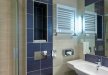 Metropol Hotel Warszawa bathroom SaleBiznesowe