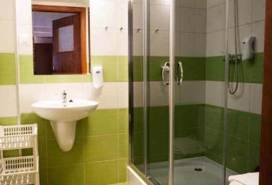 obiekt konferencyjny - Ośrodek Szkoleniowo - Wypoczynkowy Bażyna - Pokoje - zdjęcie 3