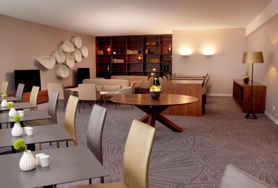 hotel ***** - DoubleTree by Hilton Wroclaw - Usługi - zdjęcie 9