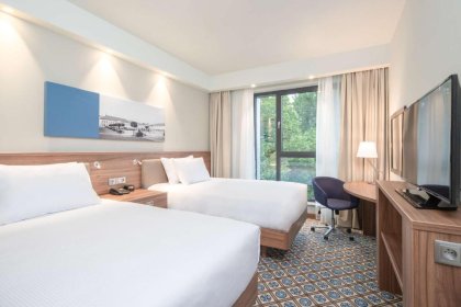 hotel *** - Hampton by Hilton Oświęcim - zdjęcie 8