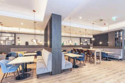 hotel *** - Hampton by Hilton Oświęcim - zdjęcie 10