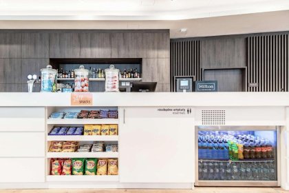 hotel *** - Hampton by Hilton Oświęcim - zdjęcie 14