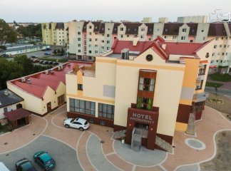 Hotel Wr&oacute;blewscy
