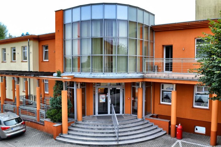 Hotel Jarota***