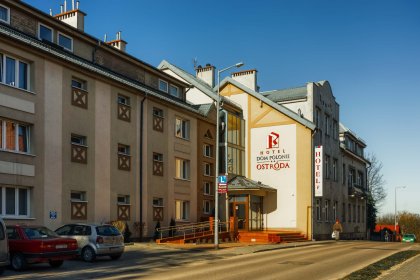 hotel - Hotel Dom Polonii - zdjęcie 1