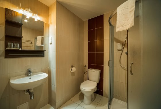 hotel - Hotel Dom Polonii - Pokoje - zdjęcie 10