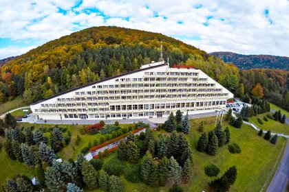 hotel - Uzdrowisko Wysowa S.A - zdjęcie 1