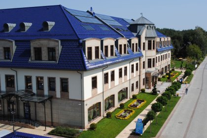 hotel *** - Hotel Park Kajetany - zdjęcie 1