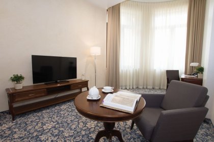hotel *** - Hotel Park Kajetany - zdjęcie 14
