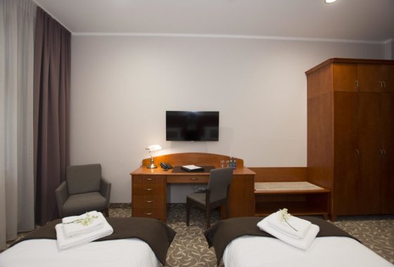 hotel *** - Hotel Park Kajetany - Pokoje - zdjęcie 6