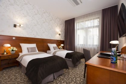 hotel *** - Hotel Park Kajetany - zdjęcie 18