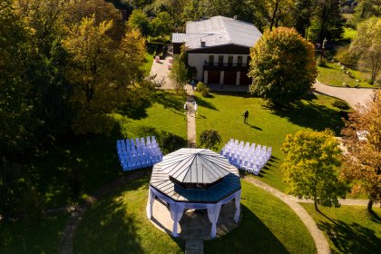 obiekt konferencyjny - Dwór w Tomaszowicach - zdjęcie 16