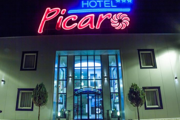 Hotel Picaro***Stok