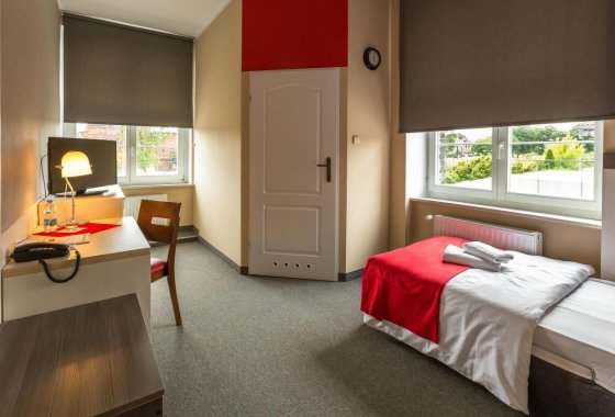 hotel *** - Hotel Przystanek Toruń*** & Restauracja Lokomotywa - Pokoje - zdjęcie 12
