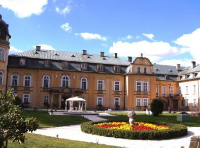 Pałac Żelazno