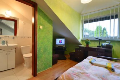 hotel - Hotelik pod Akacjami - zdjęcie 11