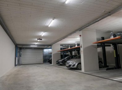 Hotel Ferdynand Principie- parking- garaż- Sale Biznesowe