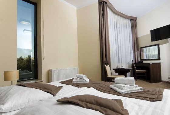 Hotel Forum- pokój dwuosobowy- SaleBiznesowe.pl