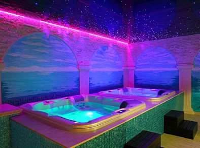 Hotel Forum- jacuzzi- SaleBiznesowe.pl