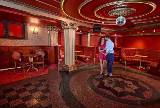 Hotel Żubrówka - klub nocny - SaleBiznesowe
