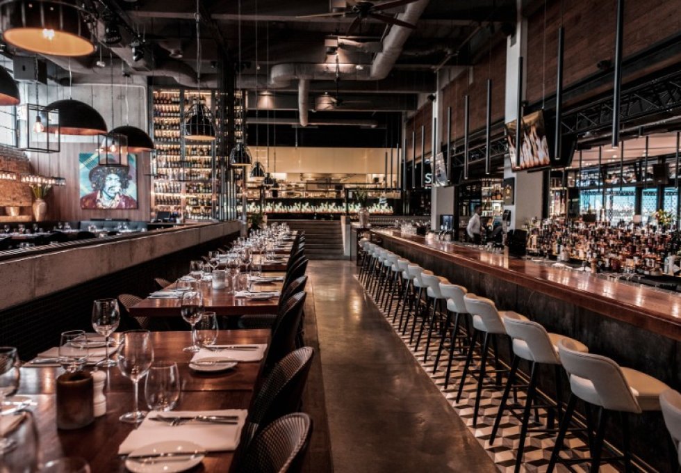 inny - STIXX Bar & Grill