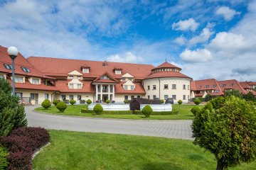 HOTEL OSSA Conference & Spa