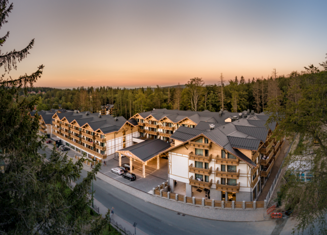 PLATINUM MOUNTAIN Hotel & SPA