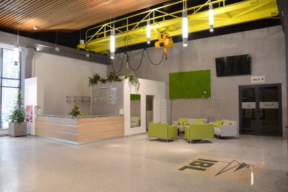 obiekt konferencyjny - Centrum Konferencyjno-Wystawiennicze Instytutu Badawczego Leśnictwa - zdjęcie 7