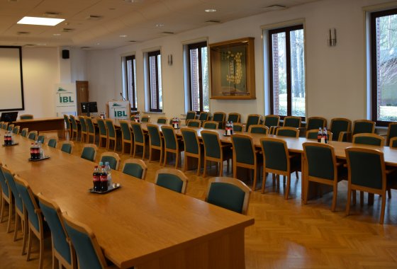 obiekt konferencyjny - Centrum Konferencyjno-Wystawiennicze Instytutu Badawczego Leśnictwa - Usługi - zdjęcie 6