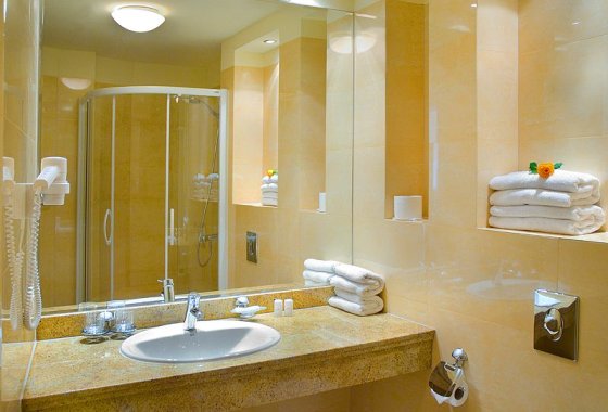 hotel *** - Hotel Rigga - Pokoje - zdjęcie 4