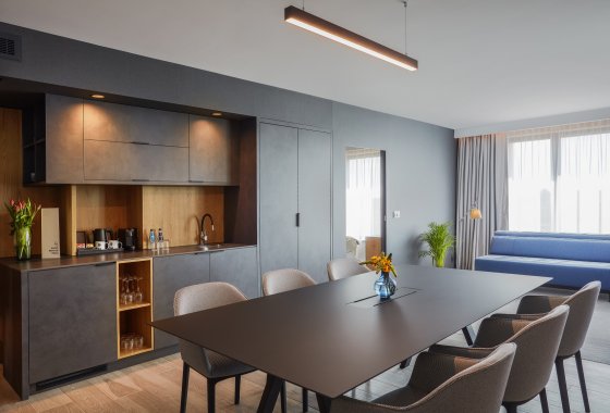 hotel **** - Q Hotel Plus Wrocław Bielany - Pokoje - zdjęcie 5