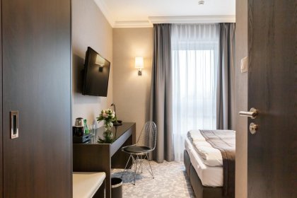 hotel *** - Hotel Mansor - zdjęcie 8