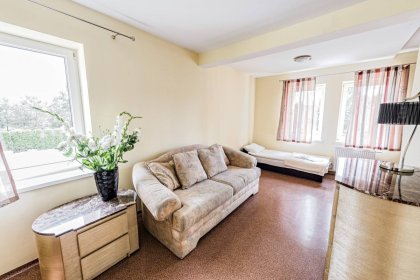 hotel - Villa Sulejówek - zdjęcie 11