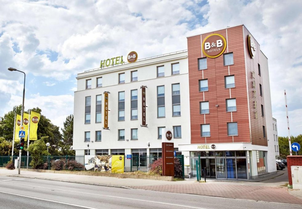 hotel - B&B Hotel Warszawa Okęcie