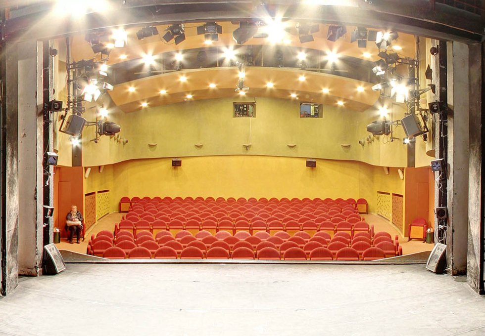 inny - Teatr Lalek Guliwer